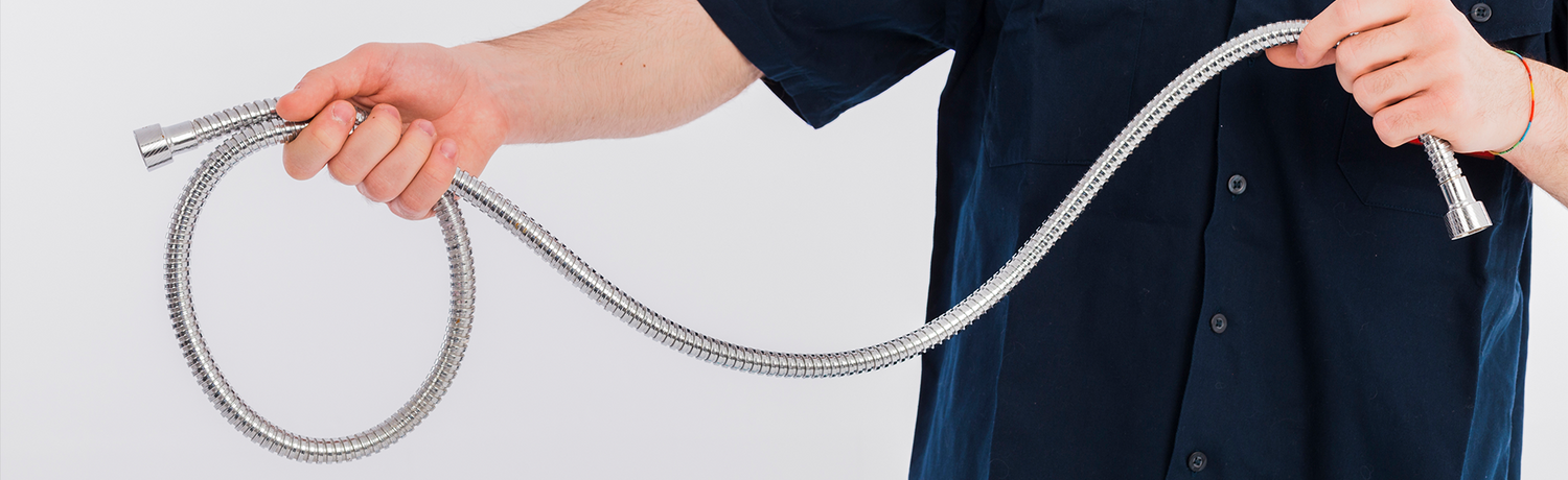 CONEXÕES DE MANGUEIRAS HIDRÁULICAS